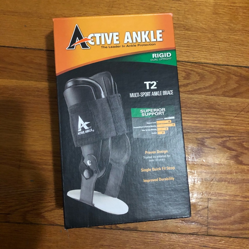 Active ankle T2 multi-sport ankle brace